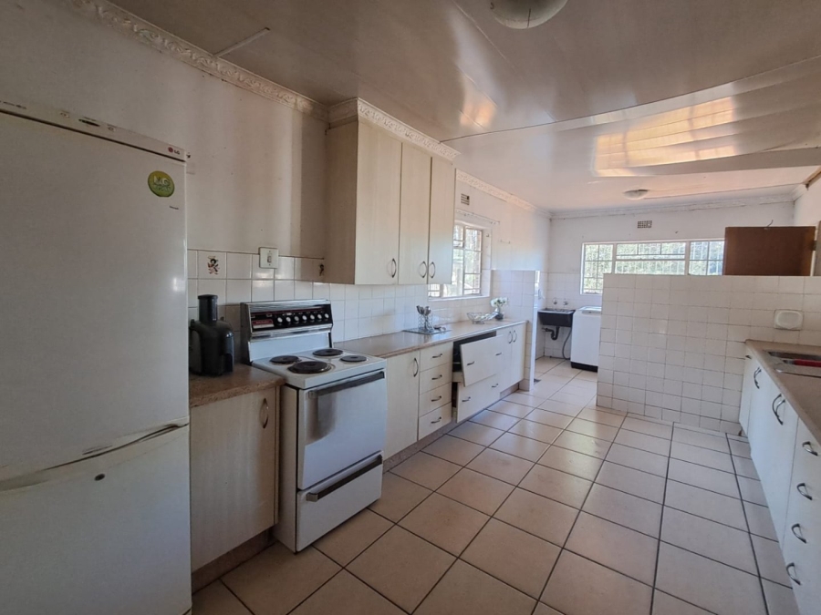 5 Bedroom Property for Sale in Vaalpark Free State
